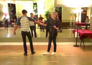 Beginner Swing Dance Aerials – Air-Steps – Mop the Floor – Spit